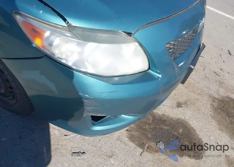 2010 Toyota Corolla Le z USA, uszkodzony, nr VIN JTDBU4EE4A9111348